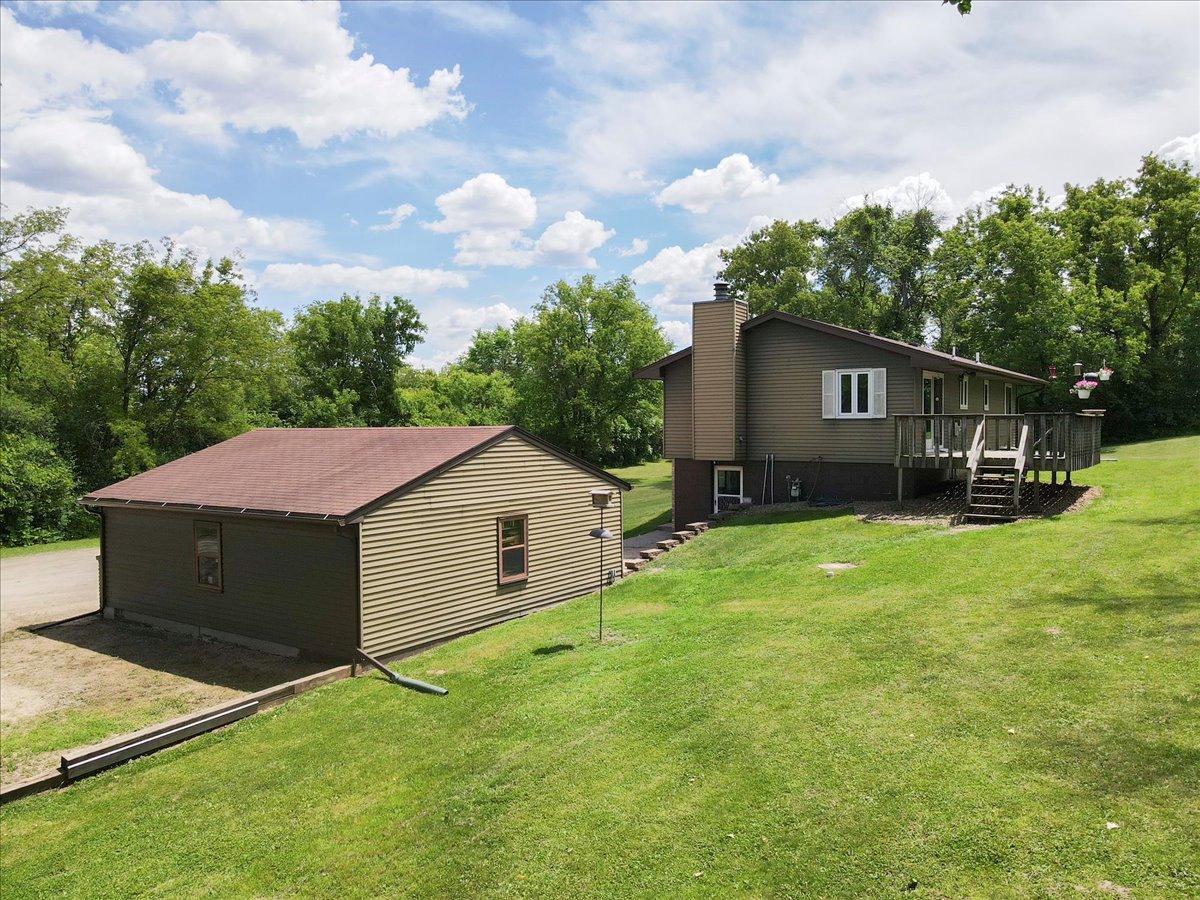 1396 Military Road Newport, MN 55055 - Photo 3 of 31