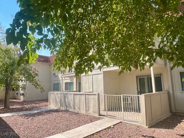 5346 South Swenson Street, Unit 35 Las Vegas, NV 89119 - Photo 13 of 19