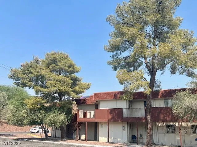 $1,350 | 5346 South Swenson Street, Unit 35, Las Vegas, NV 89119