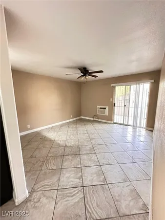 $1,350 | 5346 South Swenson Street, Unit 35, Las Vegas, NV 89119