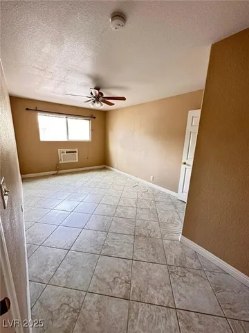 $1,350 | 5346 South Swenson Street, Unit 35, Las Vegas, NV 89119