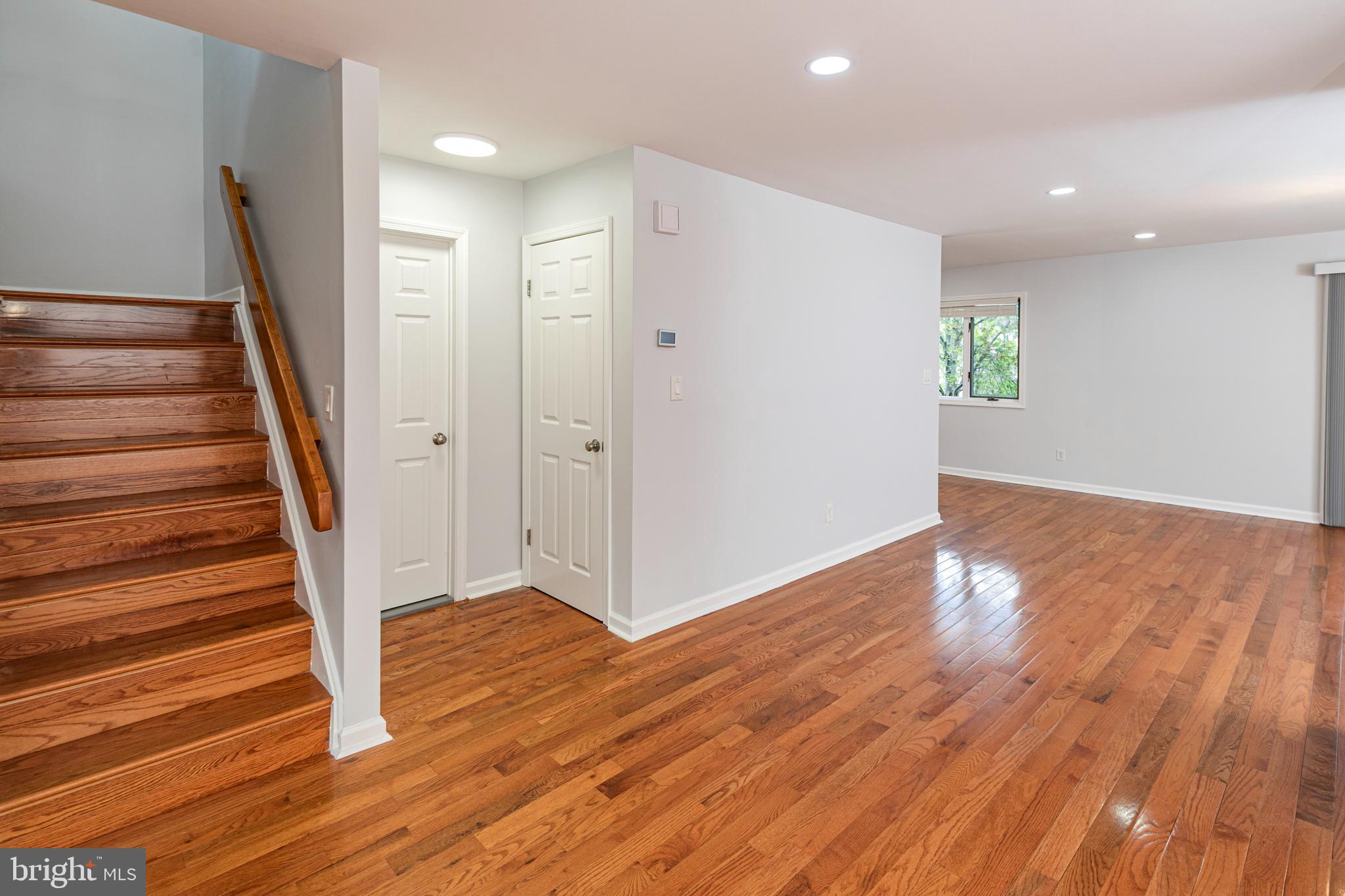 7 Exeter Court Princeton, NJ 08540 - Photo 7 of 32