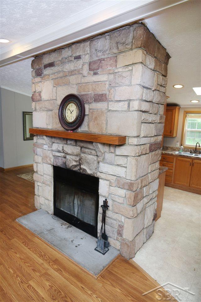 4096 West Saginaw Road Coleman, MI 48618 - Photo 8 of 41 50012948-7.JPG