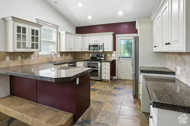 684 Apple Drive Logan, UT 84321 - Photo 5 of 44