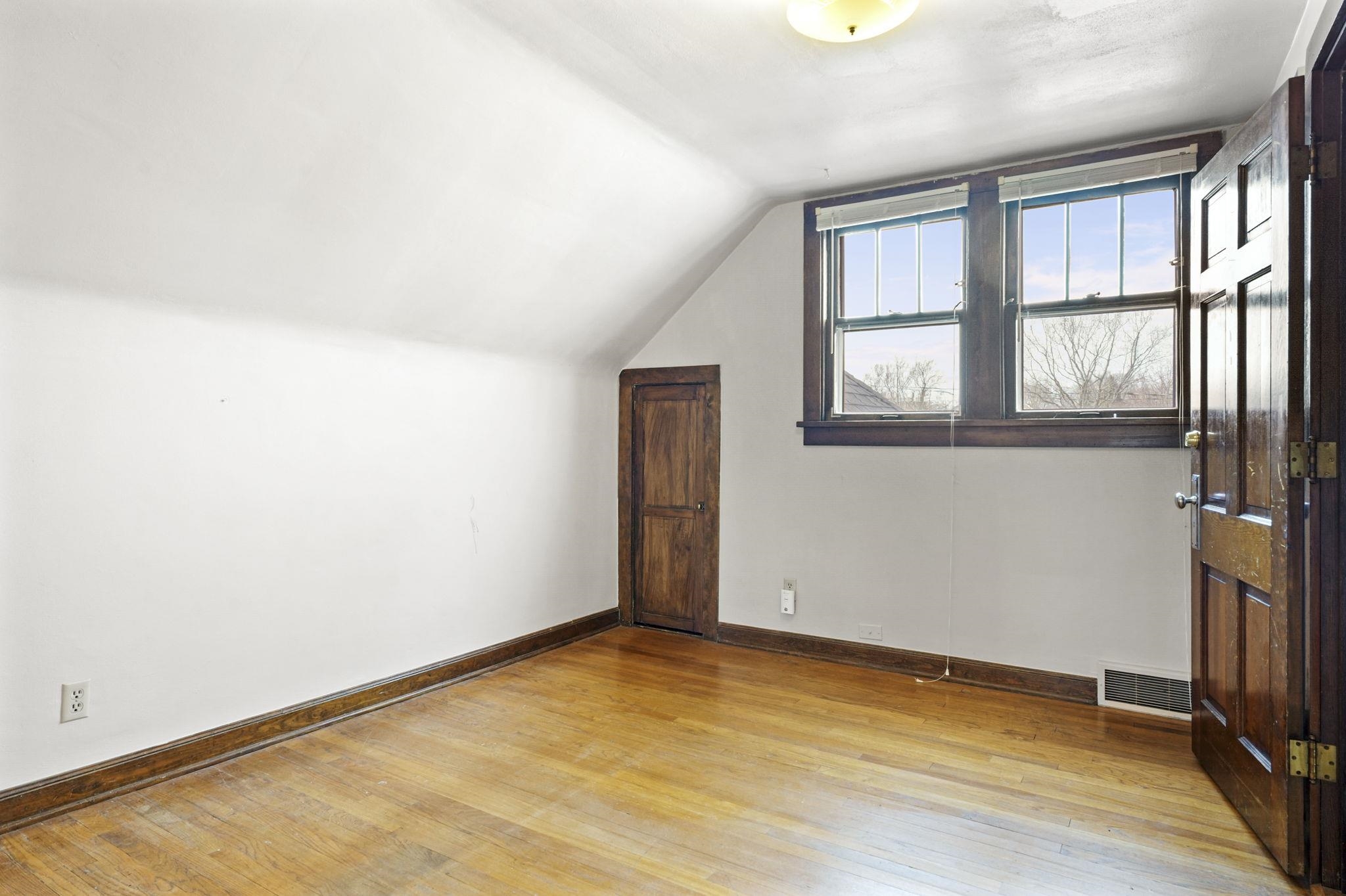 1433 Spaight Street Madison, WI 53703 - Photo 24 of 59