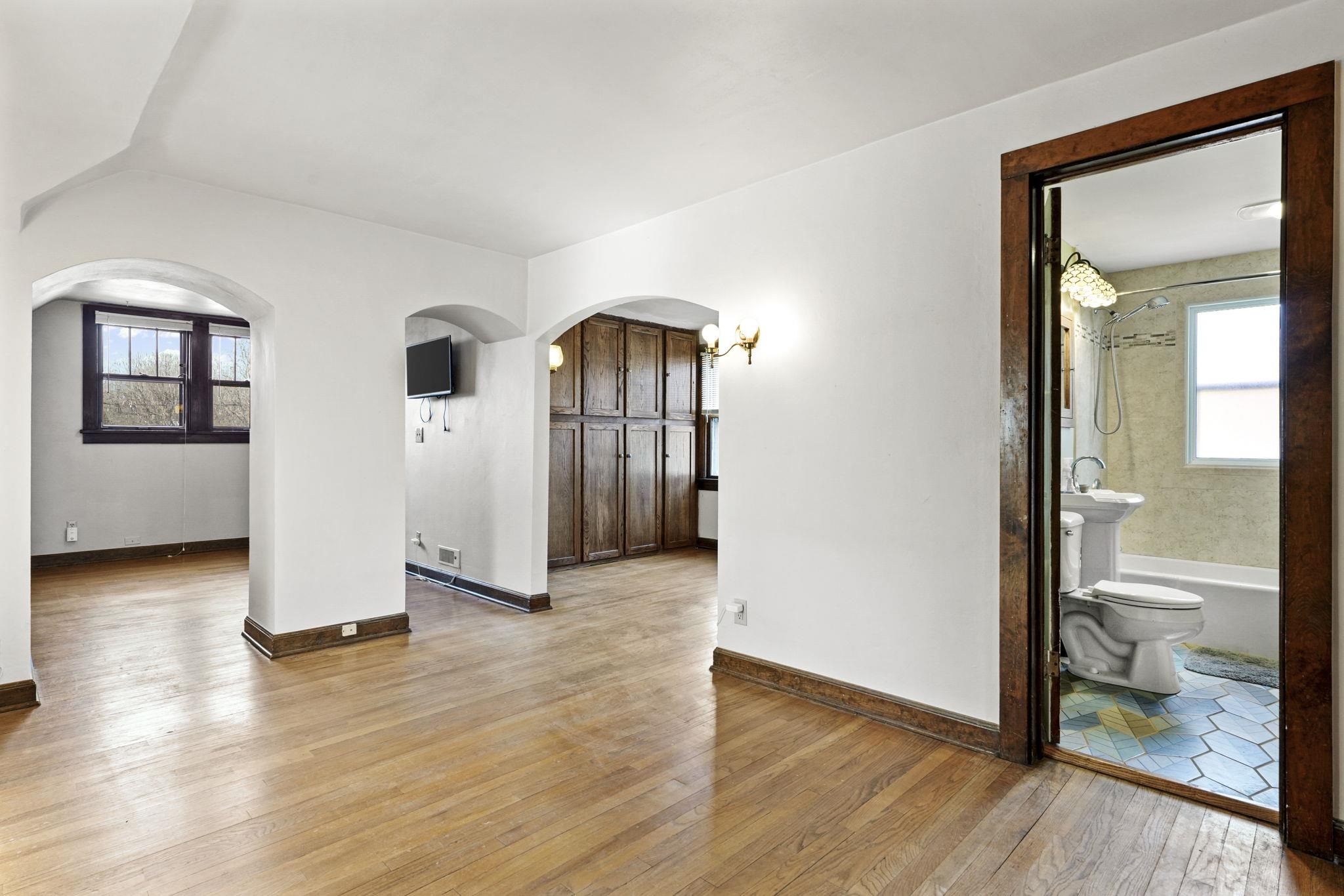 1433 Spaight Street Madison, WI 53703 - Photo 31 of 59