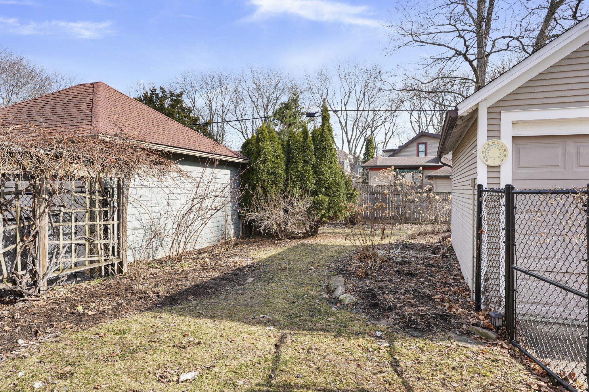 1433 Spaight Street Madison, WI 53703 - Photo 39 of 59