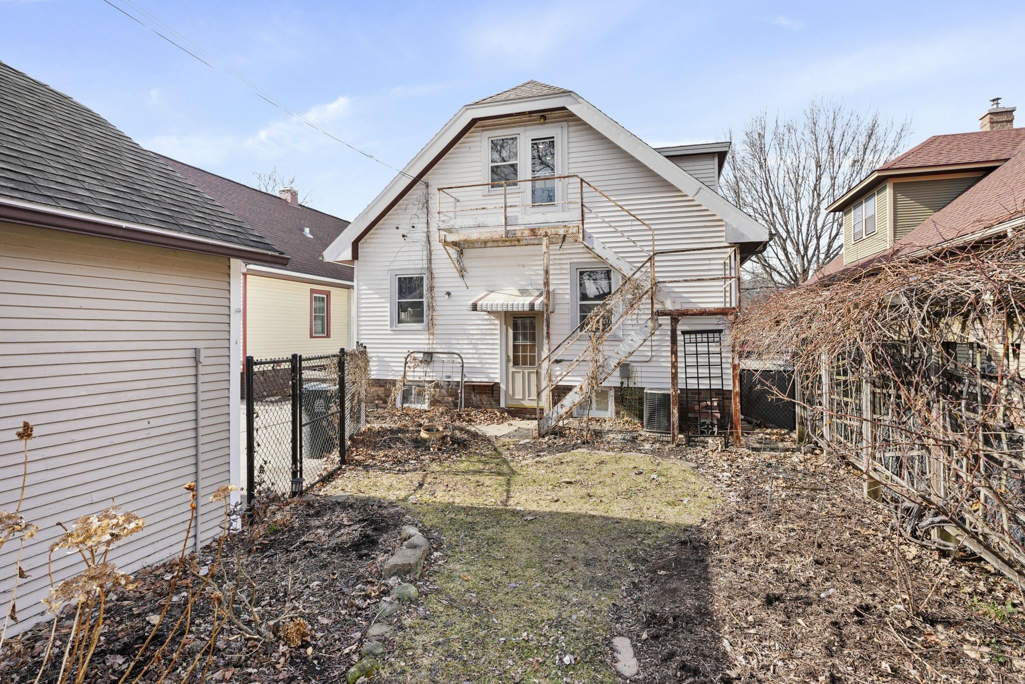 1433 Spaight Street Madison, WI 53703 - Photo 41 of 59