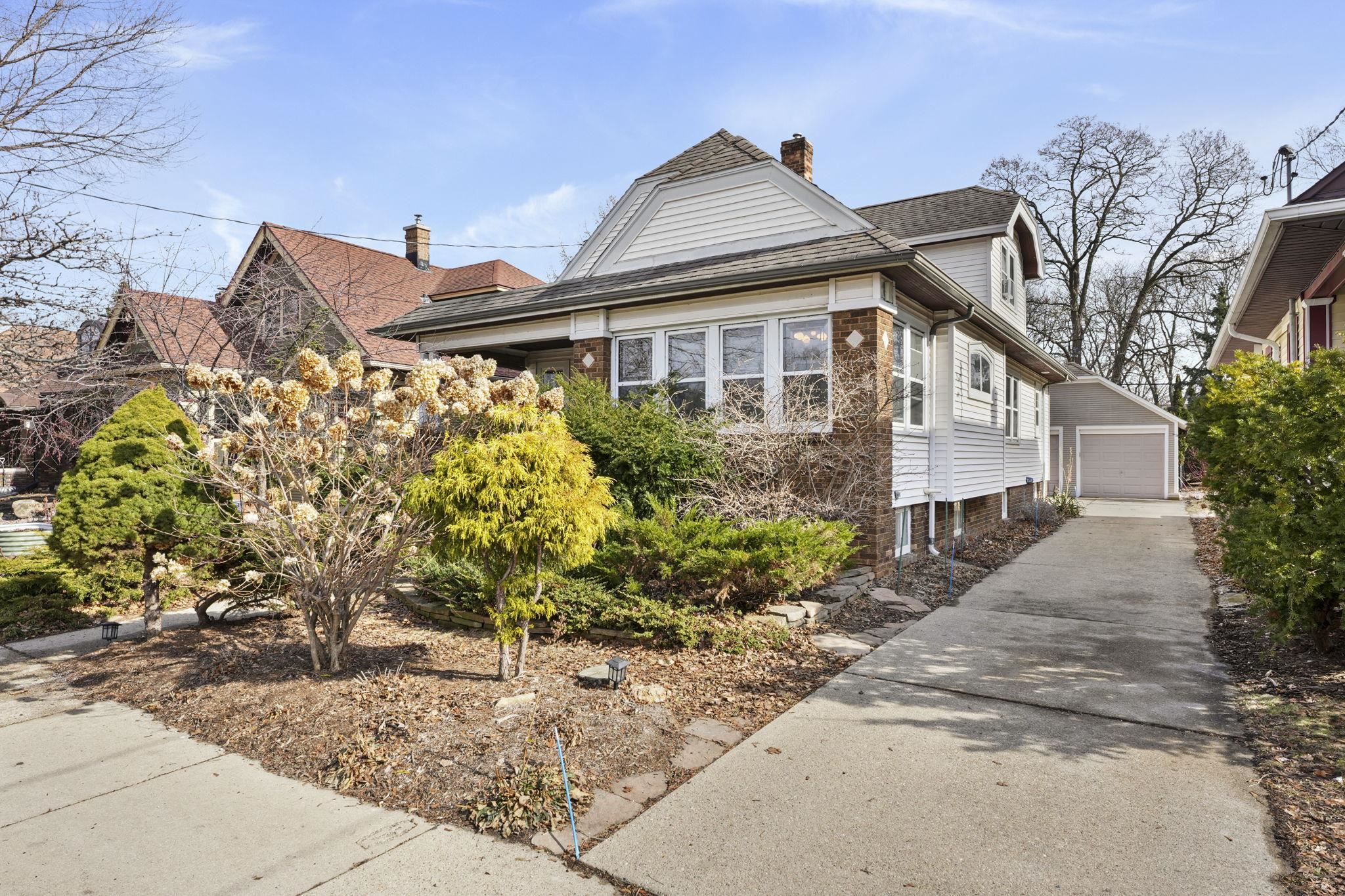 1433 Spaight Street Madison, WI 53703 - Photo 47 of 59