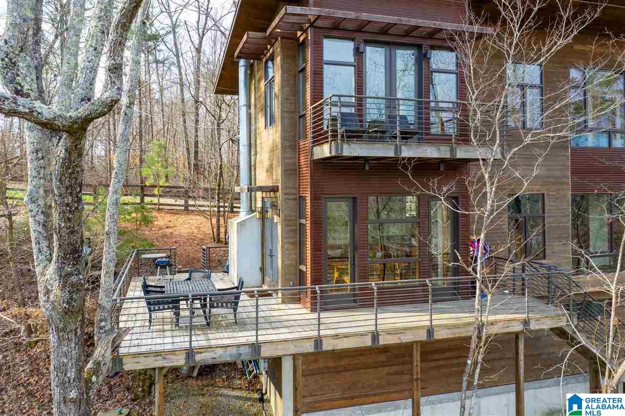 205 Sunset Boulevard Oneonta, AL 35121 - Photo 2 of 45