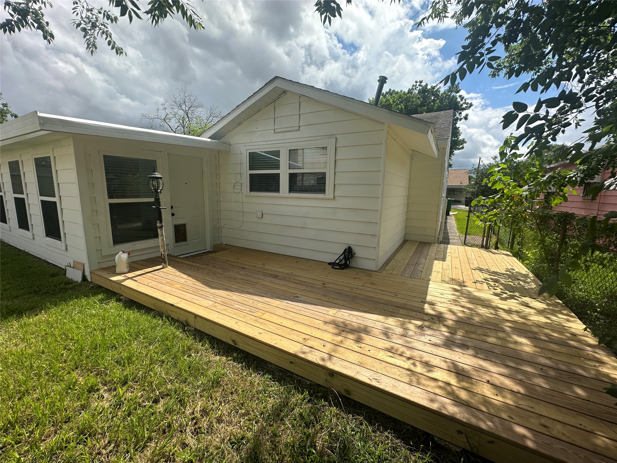 1606 Walton Street Houston, TX 77009 - Photo 11 of 11