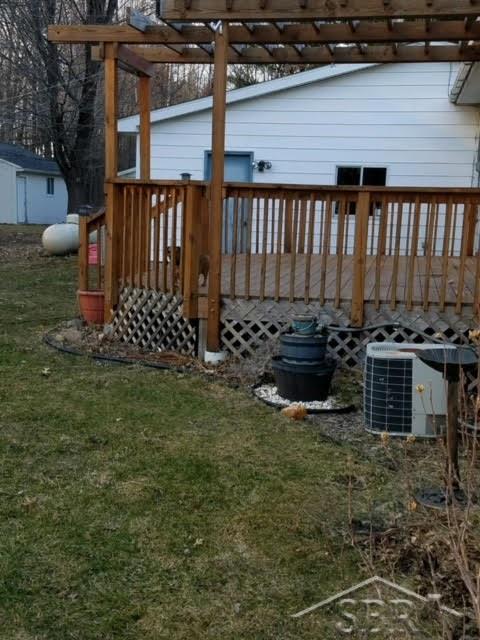 13150 Litchfield Road Montrose, MI 48457 - Photo 16 of 18 31342696-15.JPG