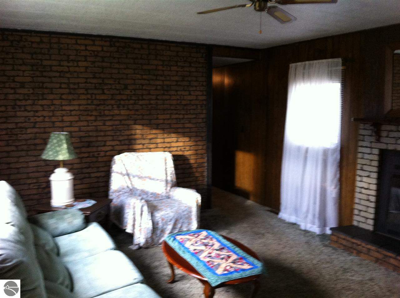 18235 Viaduct Road Copemish, MI 49625 - Photo 11 of 76 1778127-10.JPG