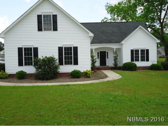 689 Crump Farm Road New Bern, NC 28562 - Photo 1 of 33 Primary Photo