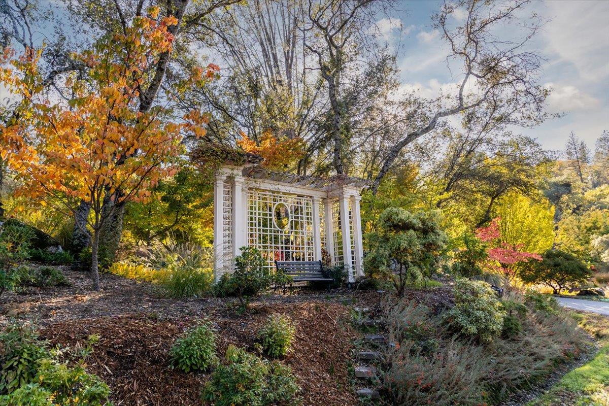 14446 Perimeter Road Grass Valley, CA 95949 - Photo 19 of 71