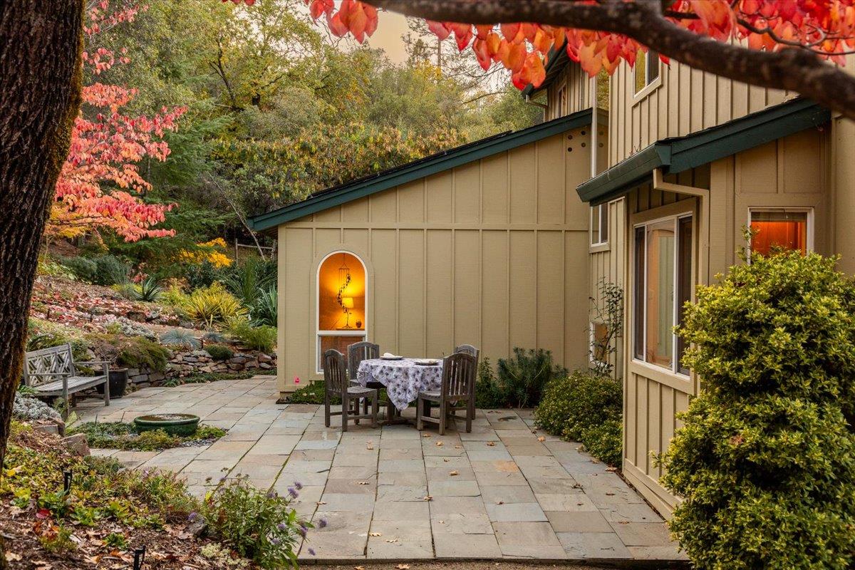 14446 Perimeter Road Grass Valley, CA 95949 - Photo 2 of 71