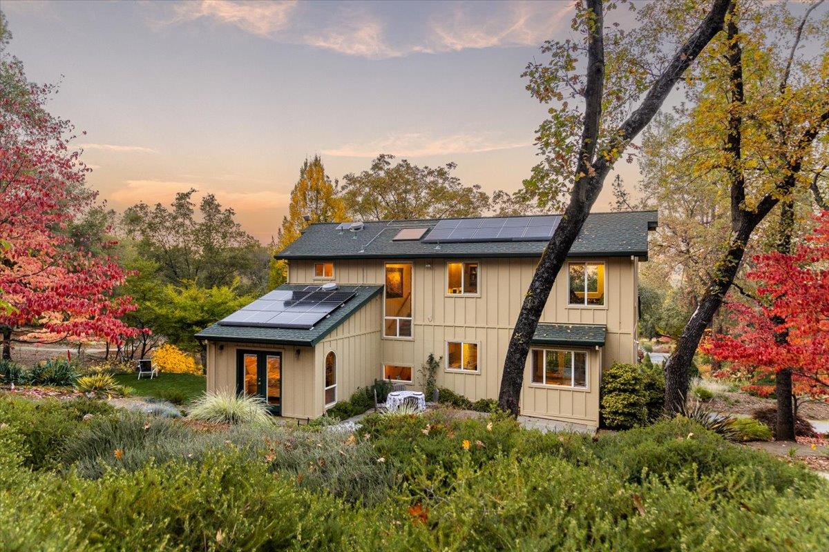 14446 Perimeter Road Grass Valley, CA 95949 - Photo 3 of 71