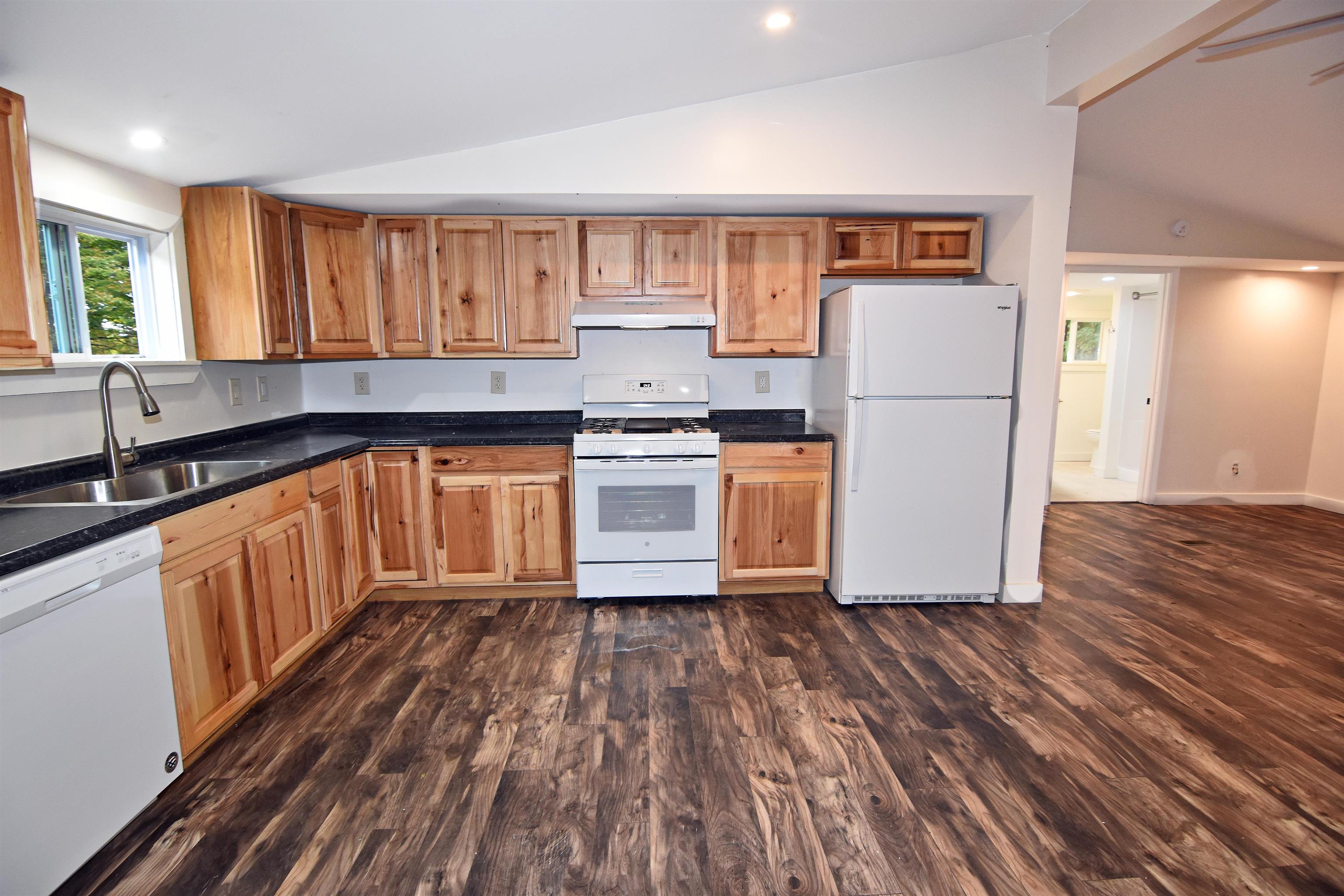1173 Montgomery Road Hardwick, VT 05836 - Photo 5 of 32