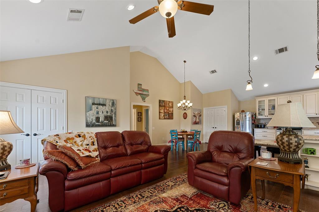 5270 Saddle Ridge Court Athens, TX 75752 - Photo 24 of 38
