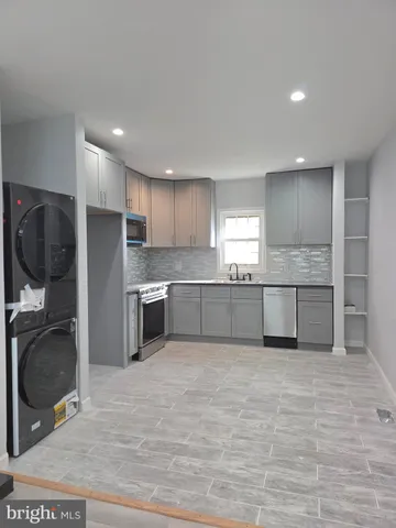 $1,300 | 5354 Woodland Avenue, Philadelphia, PA 19143