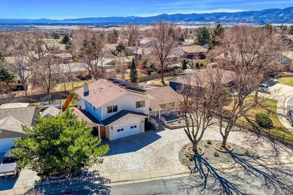 an aerial view of multiple house