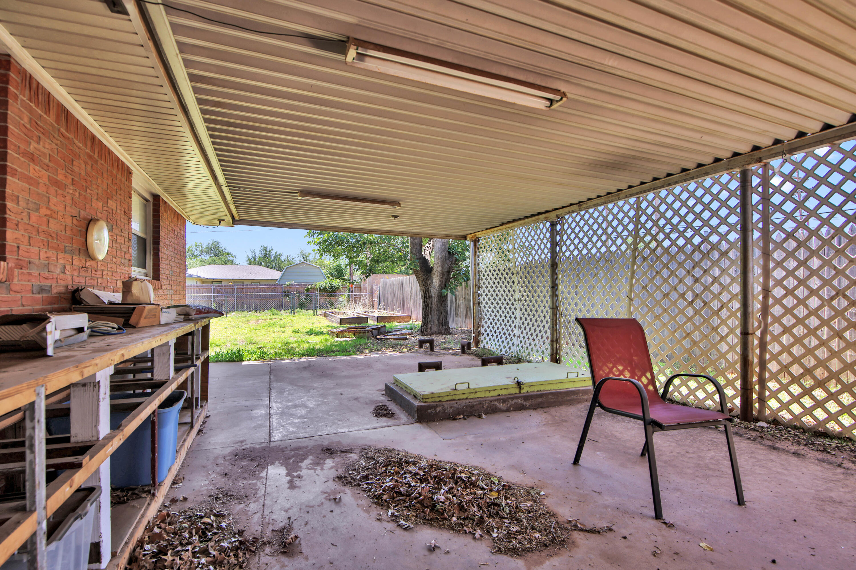 4317 31st Street Lubbock, TX 79410 - Photo 32 of 34 IMG_9855