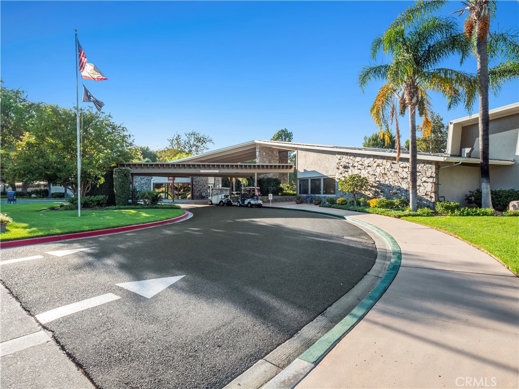 19401 Oak Crossing Road Newhall, CA 91321 - Photo 36 of 47