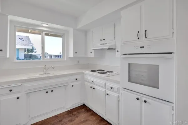 $385,000 | 3760 Vista Campana South, Unit 76, Oceanside, CA 92057