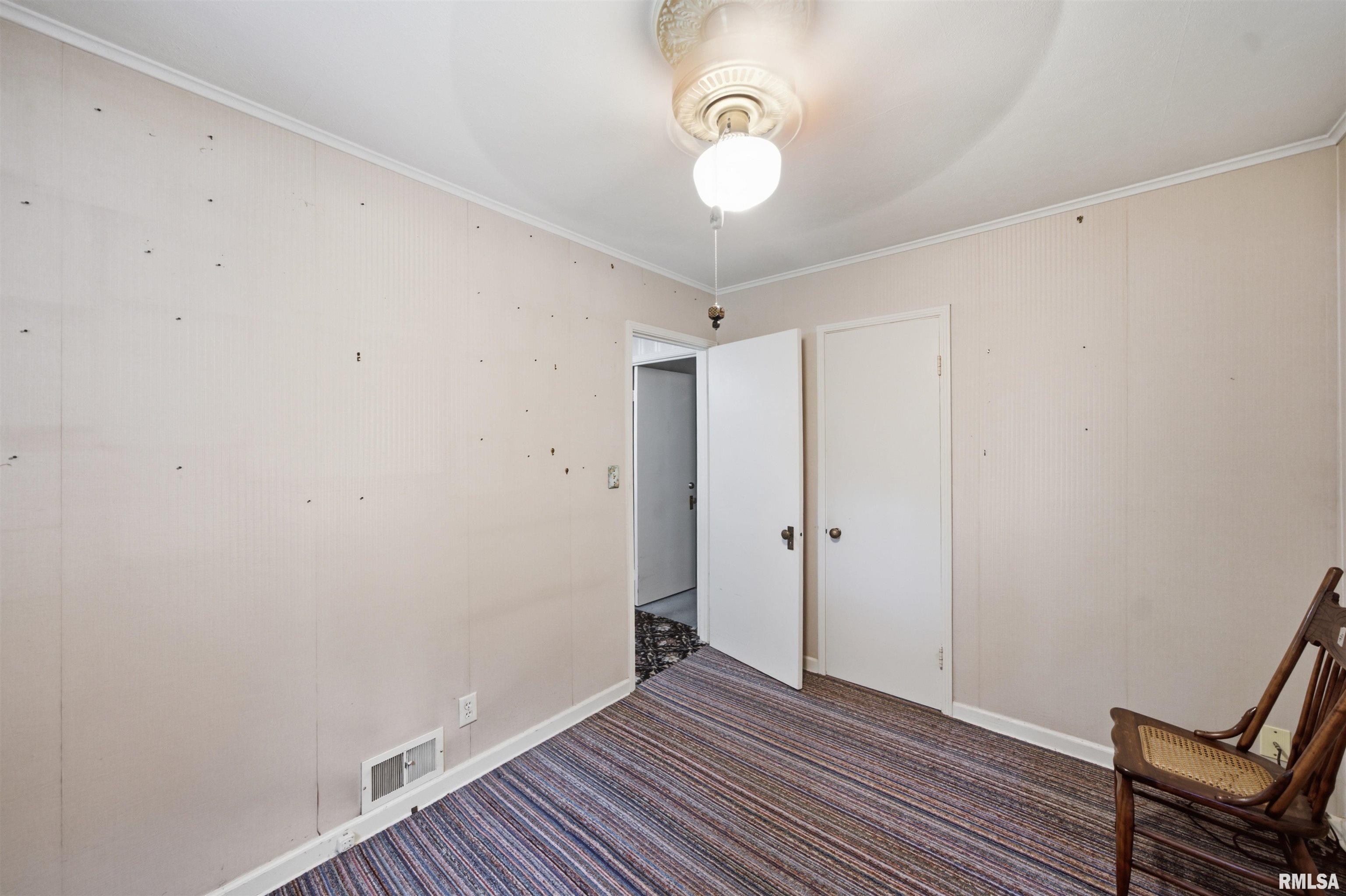 315 West Stonegate Road Peoria, IL 61614 - Photo 27 of 53 Gallery Image 27