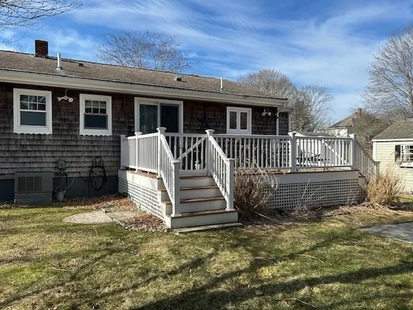 $479,000 | 17 Diane Street, Acushnet, MA 02743