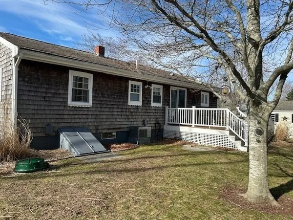 $479,000 | 17 Diane Street, Acushnet, MA 02743