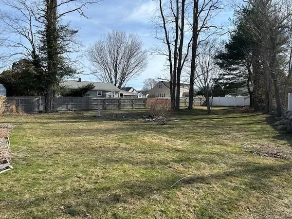 $479,000 | 17 Diane Street, Acushnet, MA 02743