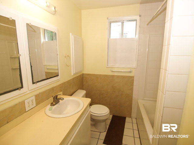 4051 North Gaylark Road Mobile, AL 36609 - Photo 7 of 11