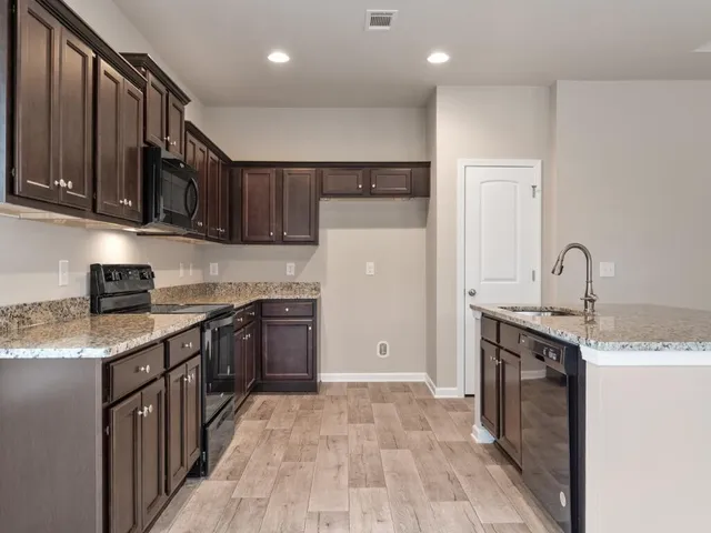 $305,900 | 302 Atlanta Place, McCormick, SC 29835