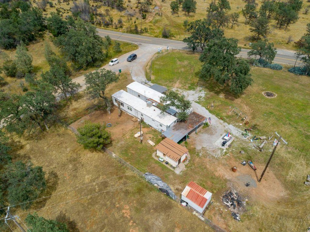 11478 Quartz Hill Road Redding, CA 96003 - Photo 2 of 2 an aerial view of a house with a yard