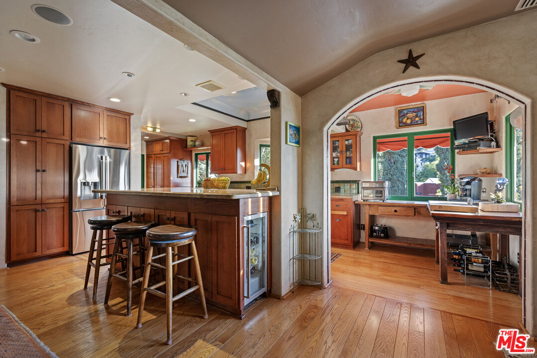 3290 Buckingham Road Glendale, CA 91206 - Photo 25 of 57