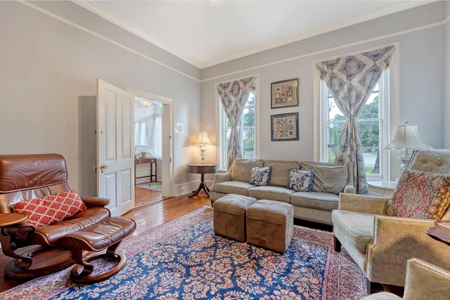 $1,285,000 | 301 East Richardson Avenue, Summerville, SC 29483