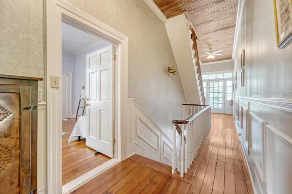 $1,280,000 | 301 East Richardson Avenue, Summerville, SC 29483