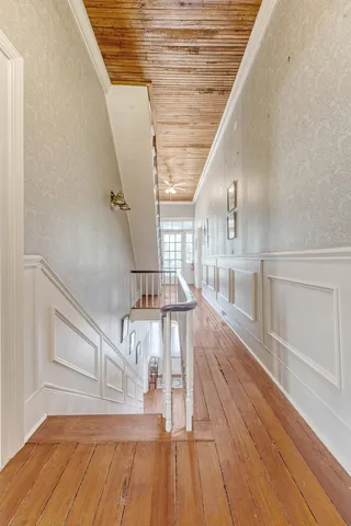 $1,285,000 | 301 East Richardson Avenue, Summerville, SC 29483