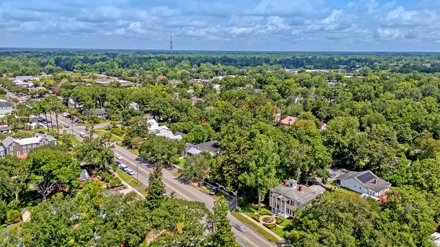 $1,285,000 | 301 East Richardson Avenue, Summerville, SC 29483