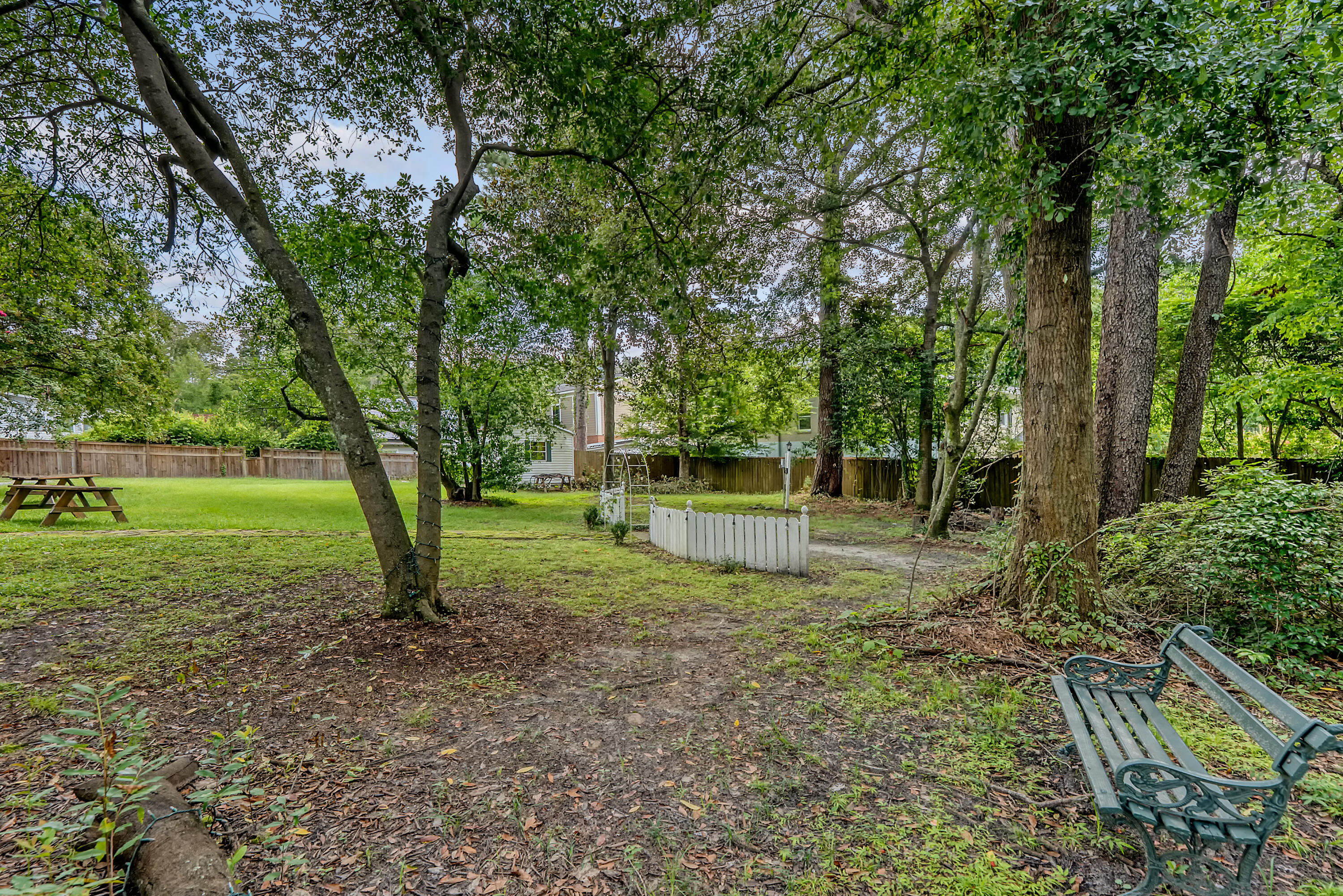 301 East Richardson Avenue Summerville, SC 29483 - Photo 77 of 102 DSC09502_73 copy