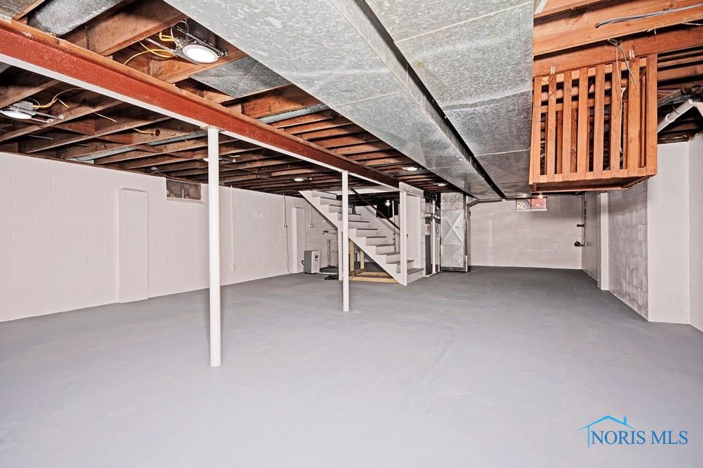 2015 Pautucket Road Toledo, OH 43615 - Photo 14 of 21 Gallery Image 14