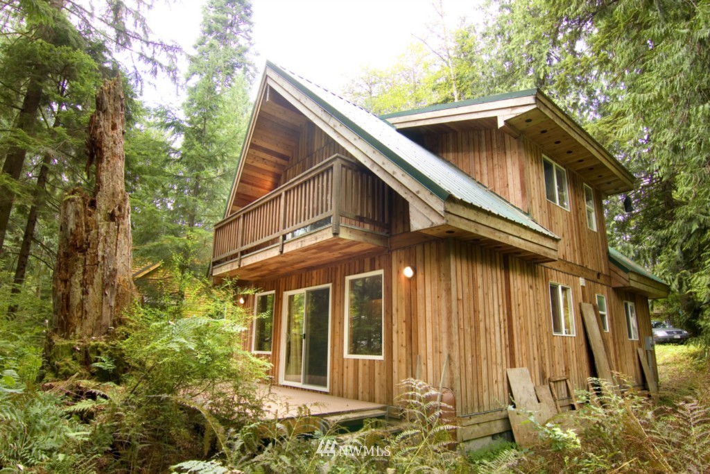 17039 Iceberg Road Glacier, WA 98244 - Photo 16 of 18 Gallery Image 16
