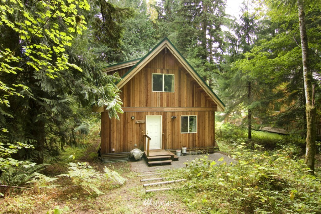 17039 Iceberg Road Glacier, WA 98244 - Photo 18 of 18 Gallery Image 18