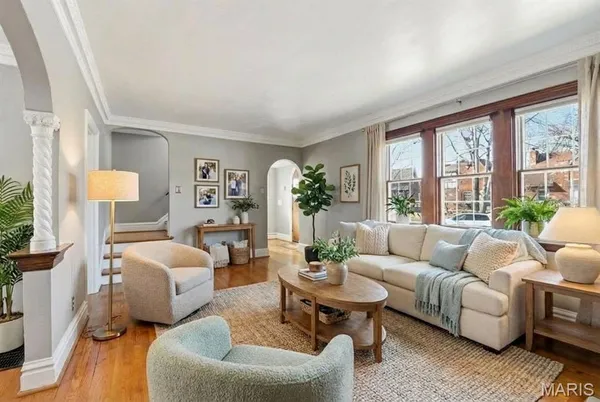 $390,000 | 6427 Winona Avenue, St. Louis, MO 63109