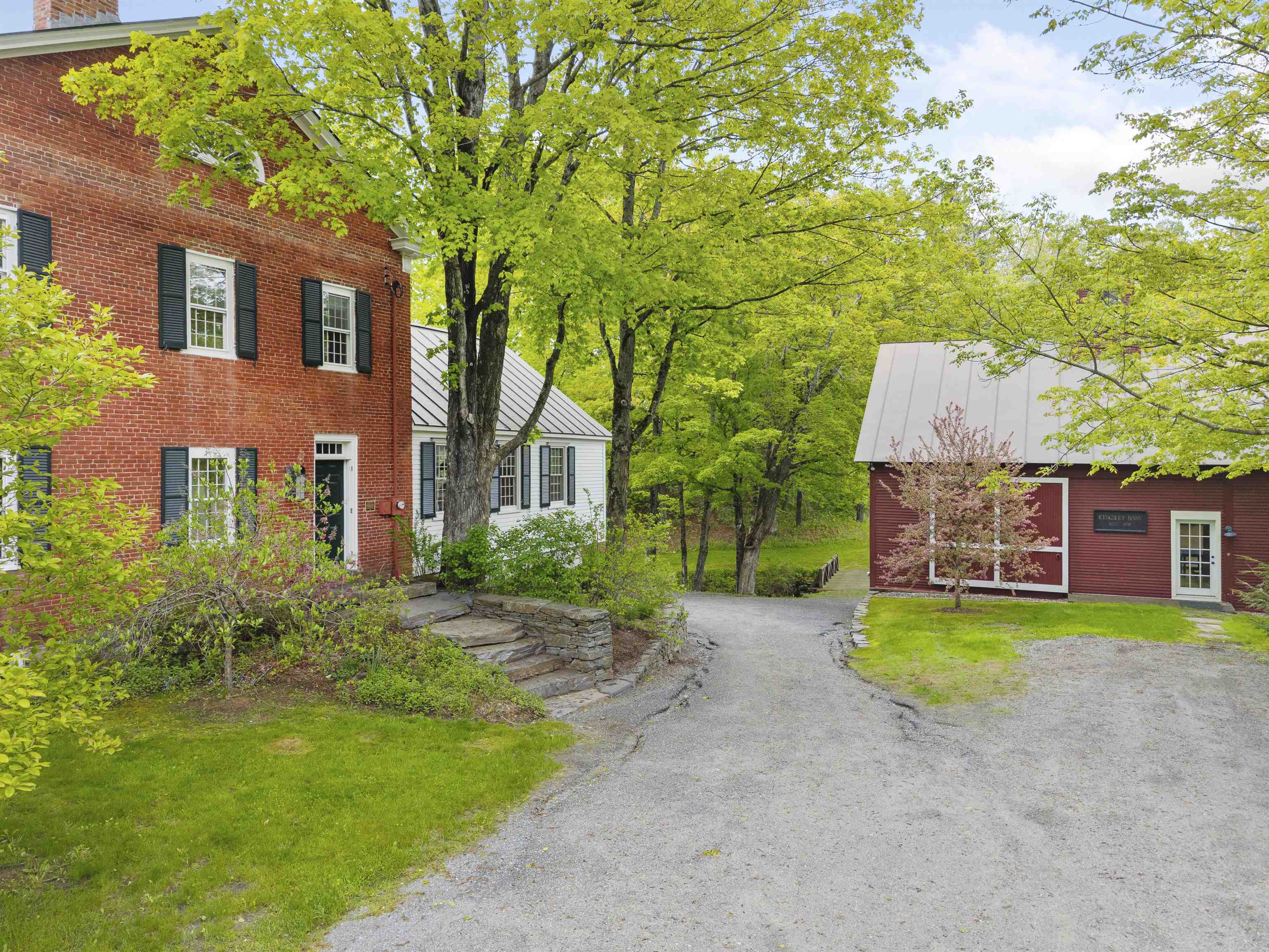4945 S Road Woodstock, VT 05071 - Photo 2 of 43