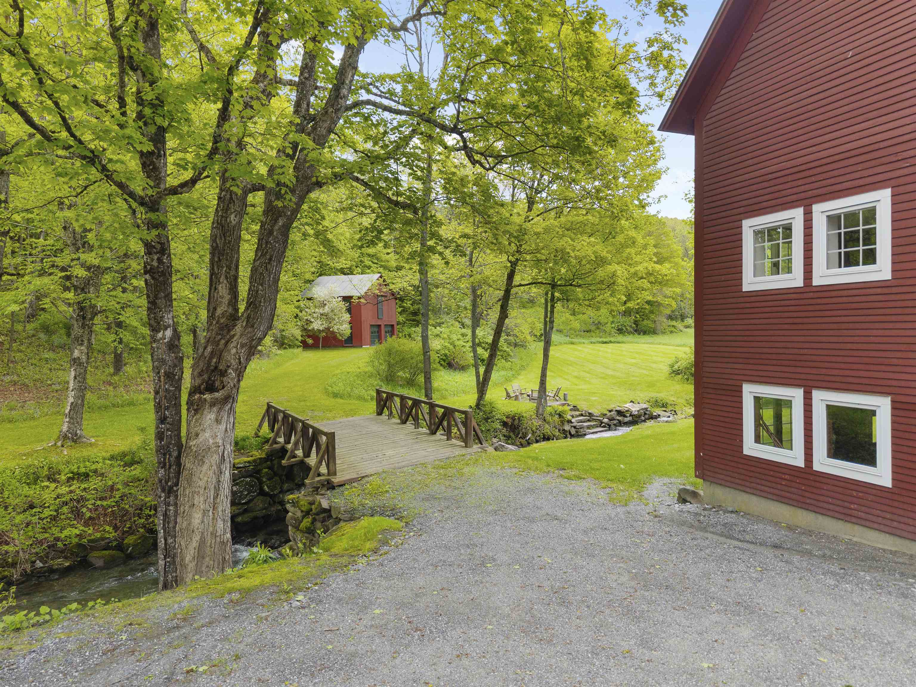 4945 S Road Woodstock, VT 05071 - Photo 5 of 43