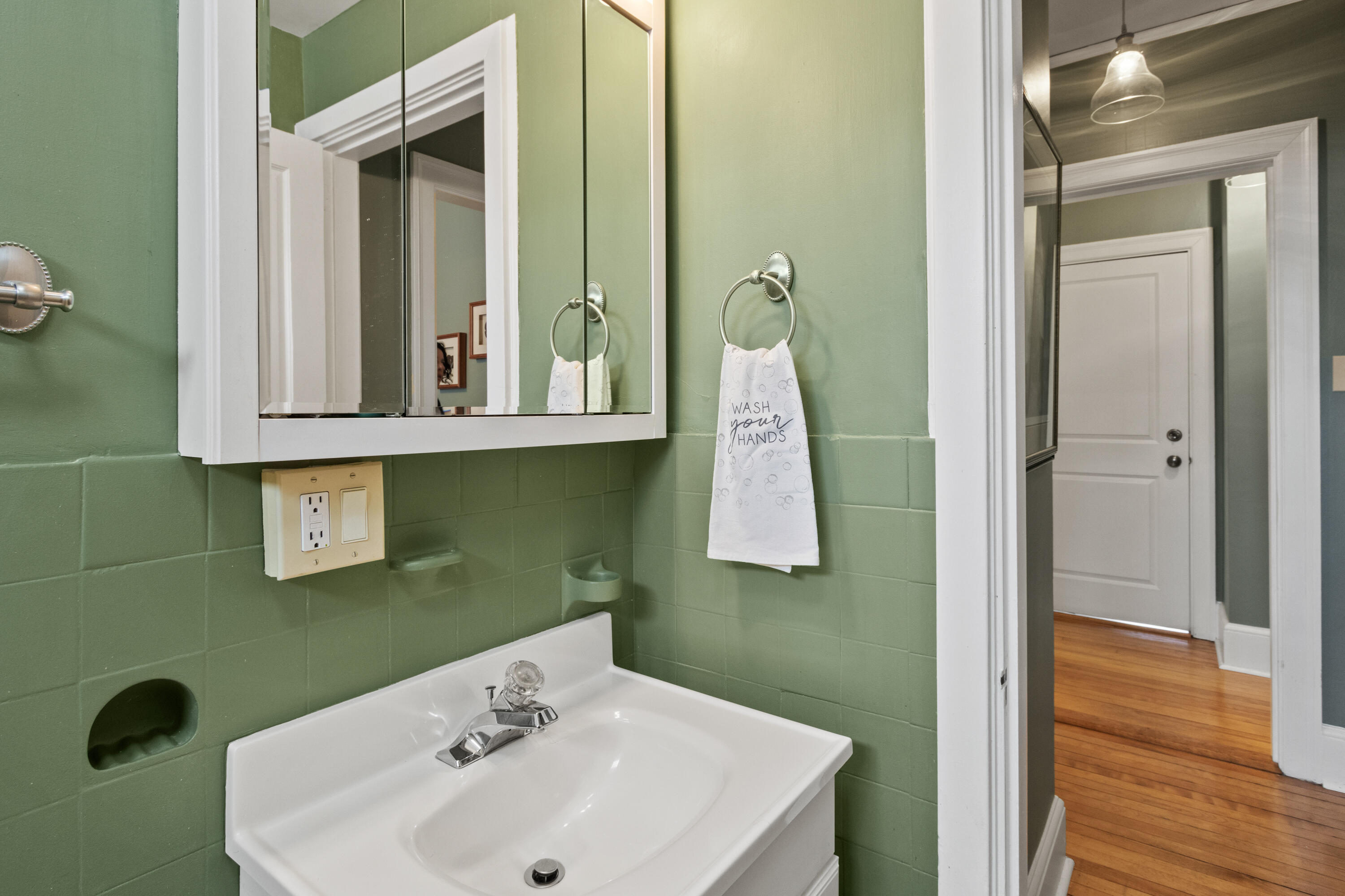 290 Baxter Boulevard, Unit F2 Portland, ME 04101 - Photo 23 of 28 290 Baxter Boulevard F2, Portland