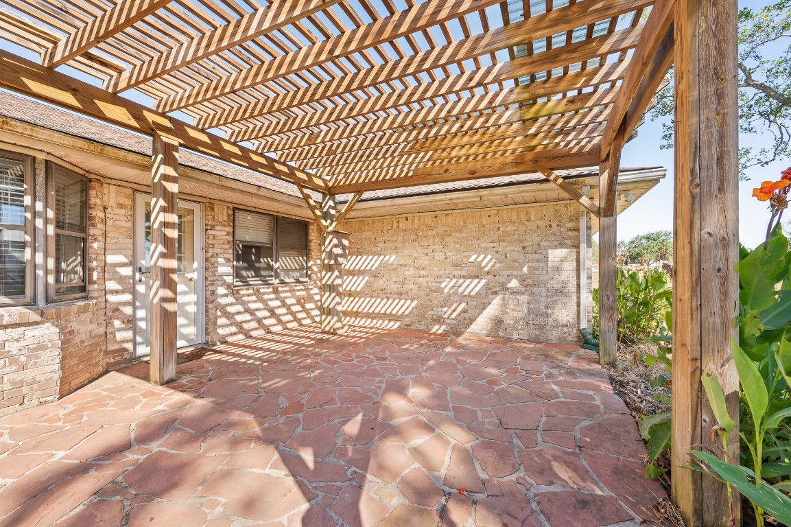 4306 Farm To Market 1462 Rosharon, TX 77583 - Photo 17 of 22