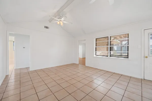$2,350 | 4306 Farm To Market 1462, Rosharon, TX 77583